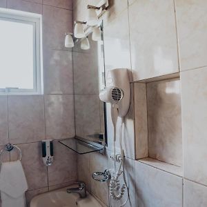 Habitación Estándar con Cama King